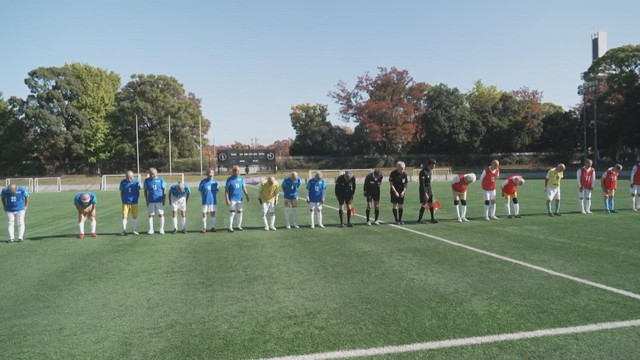 Bí quyết sống khỏe và độc lập của lão tướng trên 80 tuổi- Ảnh 1. Bí quyết sống khỏe và độc lập của lão tướng trên 80 tuổi- Ảnh 1.