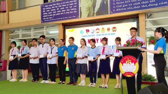 Sôi nổi Ngày hội non sông - Dân tộc kết đoàn tại phường Bình Quới - Ảnh 5.