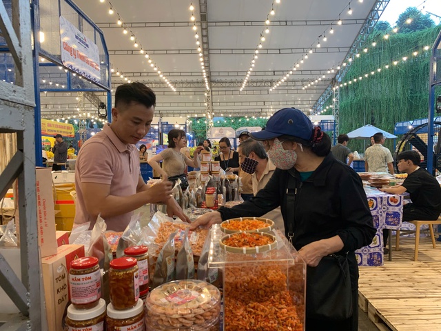 NewZround: 3 điều đặc sắc không thể bỏ qua tại Lễ hội Cua Cà Mau - Ảnh 3.