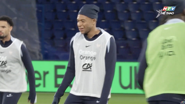 Kylian Mbappé kiện PSG ra tòa lao động Paris - Ảnh 2.