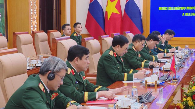 Tăng cường hợp tác quốc phòng Việt Nam – Slovakia trong bối cảnh mới - Ảnh 4.