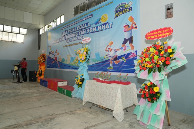 Phường Tân Sơn Nhất khánh thành cụm sân Pickleball cộng đồng: Cú hích mới cho phong trào thể thao và khởi nghiệp địa phương - Ảnh 4.