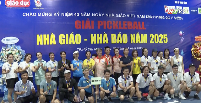 Những đường bóng tri ân từ Giải Pickleball Nhà giáo – Nhà báo 2025 - Ảnh 2.