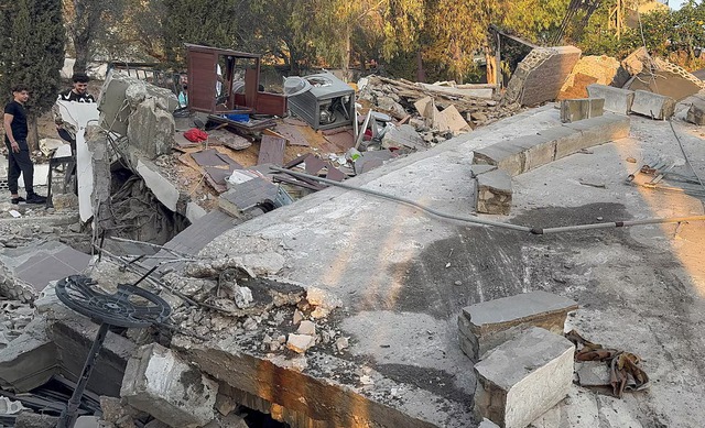 Israel tiếp tục không kích Gaza bất chấp lệnh ngừng bắn- Ảnh 2.