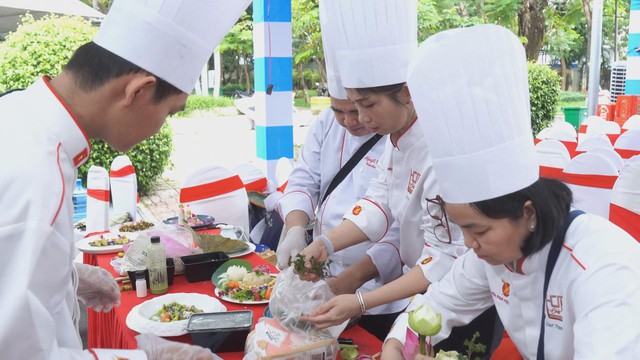 Ẩm Thực Chay TP.HCM: Từ Lễ Hội Đến Thương Hiệu Quốc Tế - Ảnh 2.