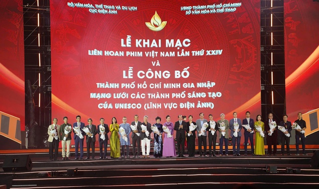 Liên hoan phim Việt Nam lần thứ 24 và những lần đầu tiên - Ảnh 5.