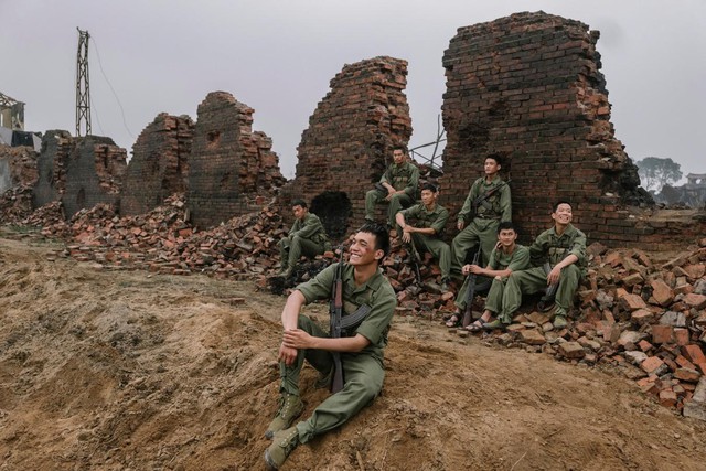 "Mưa đỏ" thắng lớn với 5 giải tại Liên hoan phim Việt Nam lần thứ 24 - Ảnh 63.