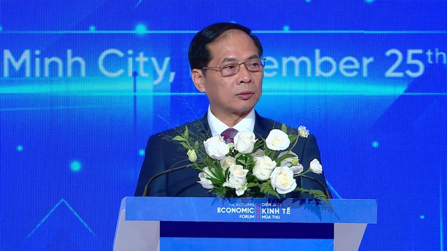 Hơn 500 trí thức trẻ và lãnh đạo toàn cầu đối thoại mở màn Diễn đàn Kinh tế mùa thu 2025 - Ảnh 7.