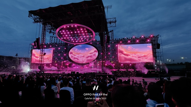 Đi Concert thời 4.0: Không cần máy cơ cồng kềnh để có Fancam "triệu view"? - Ảnh 1.