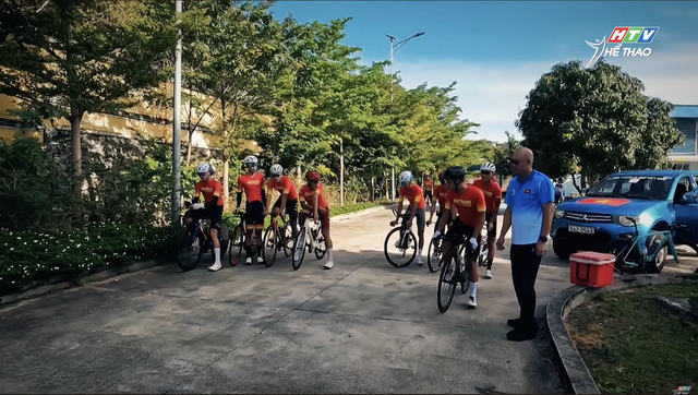 Đội tuyển xe đạp đường trường Việt Nam hướng đến SEA Games 33 - Ảnh 4.
