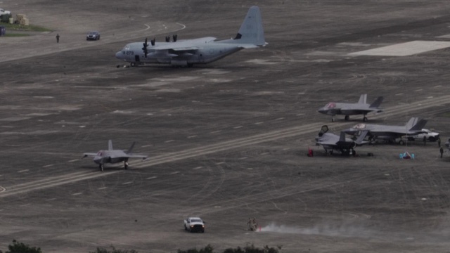 Venezuela: Tổng thống Maduro kêu gọi đoàn kết trước động thái quân sự của Mỹ - Ảnh 2.