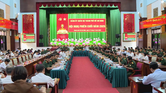Hội nghị phiên cuối năm 2025 Đảng ủy Quân sự TP. Hồ Chí Minh - Ảnh 1.