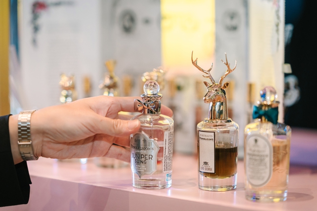 Sự kiện “Tinh hoa Vương quốc Anh” - Mang tinh hoa di sản, nghệ thuật chế tác Anh đến TP.HCM - Ảnh 5.