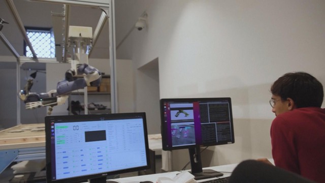 Italia: Thử nghiệm robot tái tạo hiện vật khảo cổ - Ảnh 2.