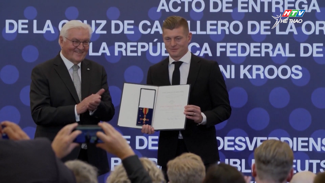 Toni Kroos nhận Huân chương công trạng quốc gia- Ảnh 1.
