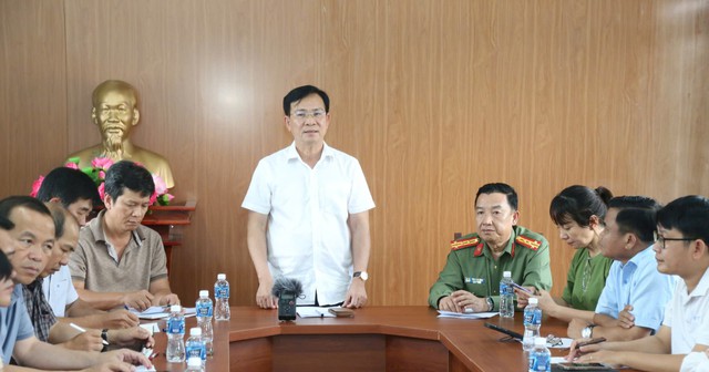 Vụ vỡ hồ chứa: Chủ tịch Lâm Đồng yêu cầu kiểm tra ngay giấy phép của doanh nghiệp - Ảnh 1.