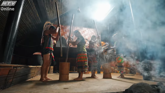 Việt Nam đi là ghiền - Mùa 4 - Tập 29: Về sóc Bom Bo nghe tiếng giã gạo  - Ảnh 3.