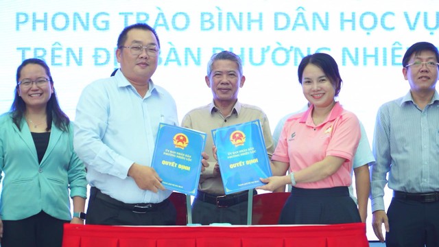 Phường Nhiêu Lộc phổ cập kỹ năng số, nâng cao nhận thức an toàn mạng cho người dân - Ảnh 3.