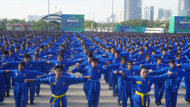 Đồng diễn võ nhạc vovinam xác lập kỷ lục Việt Nam và Thế giới - Ảnh 2.