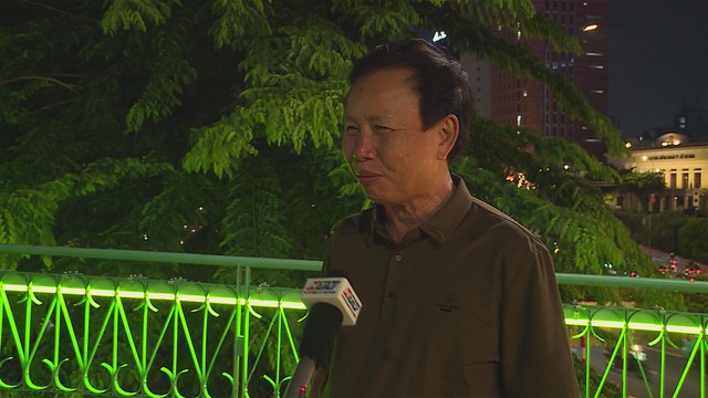 Nhiều di sản kiến trúc tại trung tâm TP. Hồ Chí Minh khoác "áo ánh sáng" rực rỡ - Ảnh 4.