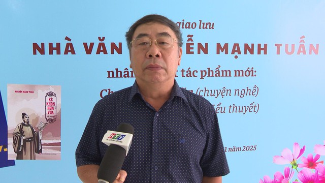 Ở tuổi 80, nhà văn Nguyễn Mạnh Tuấn vẫn hết lòng với văn chương - Ảnh 5.