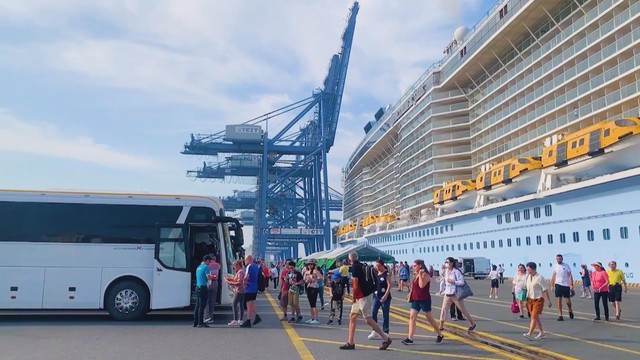 Vươn khơi - Ngày 30/11/2025 | Quy hoạch mới: Cái Mép - Thị Vải có chiều dài tuyến bến lớn hơn cả Singapore - Ảnh 2.