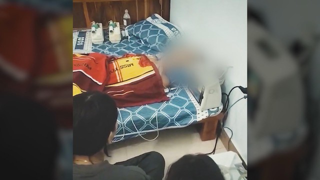 Thanh Hóa: Một nam sinh trường cao đẳng nghề bị đánh hội đồng nguy kịch - Ảnh 3.