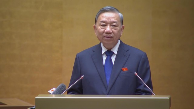 Tổng Bí thư Tô Lâm thông tin về dự thảo Văn kiện trình Đại hội XIV của Đảng - Ảnh 4.