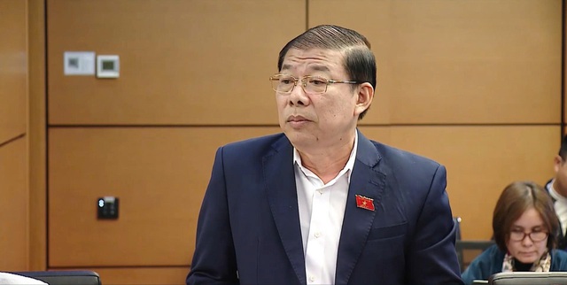 Đoàn Đại biểu Quốc hội khóa XV thảo luận ở Tổ về 3 dự án luật quan trọng tại kỳ họp - Ảnh 2.