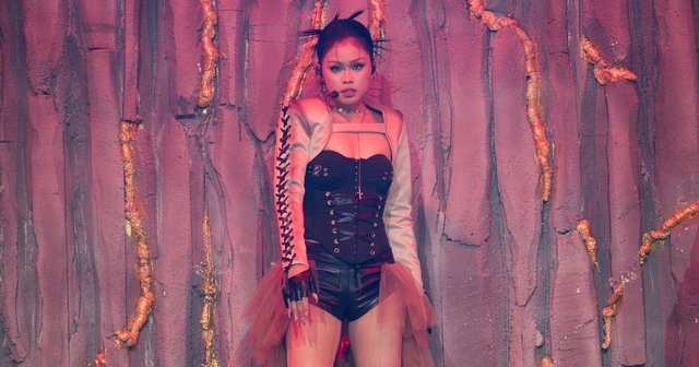 Phúc Du mang “Em đã chờ anh bao lâu” lên sân khấu: Hành trình chữa lành và tỏa sáng - Ảnh 7.