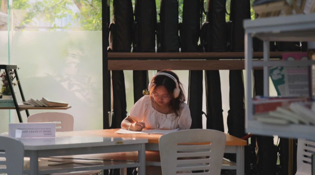 NewZround: Vì sao người trẻ thích trend đi ăn, đi chơi một mình? - Ảnh 3.