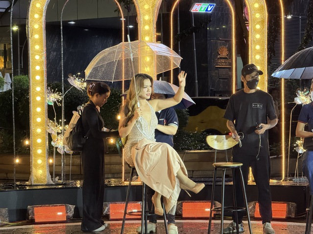 Sân khấu Gala “Chạm 5S”: Hành trình khép lại bằng những cảm xúc trọn vẹn - Ảnh 2.