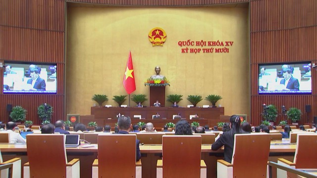 Đại biểu kiến nghị xem xét tính chất văn bản đóng dấu mật - Ảnh 1.