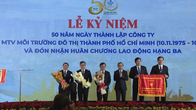 50 năm đồng hành vì TP. Hồ Chí Minh xanh - sạch - đẹp - Ảnh 1.