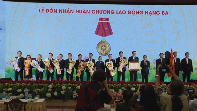 50 năm đồng hành vì TP. Hồ Chí Minh xanh - sạch - đẹp - Ảnh 4.