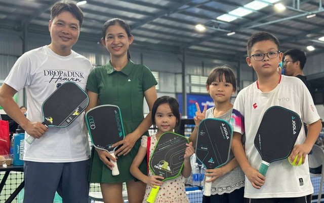 Giải pickleball Báo Phụ nữ TP. Hồ Chí Minh: Tăng yêu thương - Thêm vui khỏe - Ảnh 1.