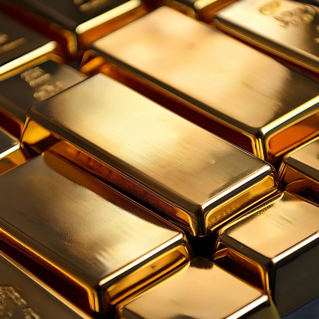 Thị trường ngày 9/11/2025: Giá vàng miếng “neo” ở ngưỡng cao và giá xăng dầu có tuần trượt dốc - Ảnh 2.