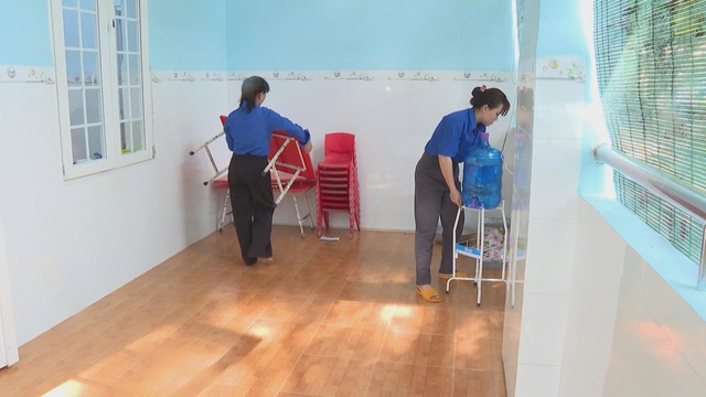 TP. Hồ Chí Minh: Triển khai đội hình sửa chữa xe gắn máy miễn phí tại Khánh Hòa - Ảnh 4.