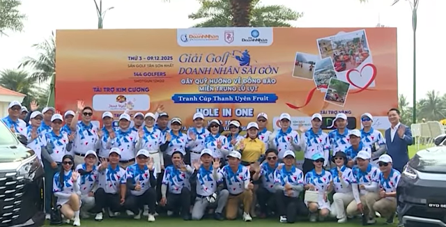 Doanh nhân Sài Gòn chơi golf gây quỹ hướng về đồng bào miền Trung - Ảnh 1.