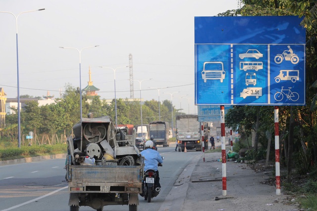 Sở Xây dựng TP. Hồ Chí Minh yêu cầu khẩn trương phân làn ở khu vực Bình Dương - Ảnh 1.