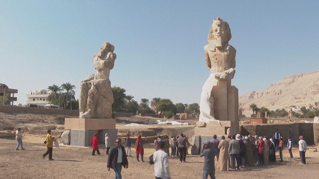 Ai Cập hoàn tất trùng tu 2 tượng Pharaoh sau 20 năm - Ảnh 1.