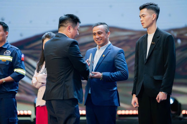 "Mái ấm gia đình Việt" - "Dự án truyền cảm hứng" tại Giải Human Act Prize 2025 - Ảnh 4.