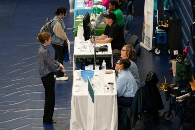 Nhà đầu tư dự đoán triển vọng chính sách tiền tệ của Fed trong năm 2026 - Ảnh 2.