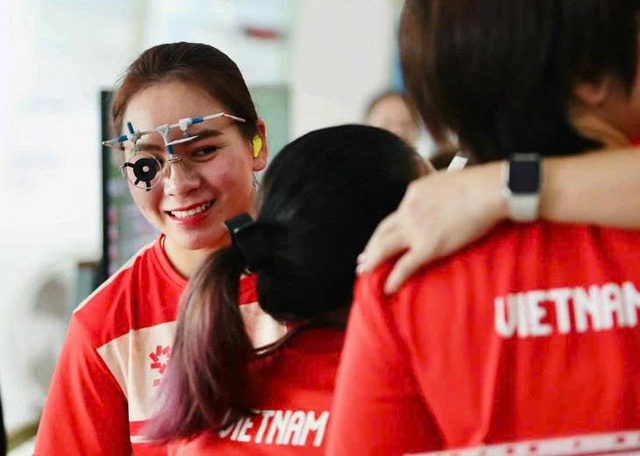 SEA Games 33: "Bộ ba thép" Thu Vinh - Thùy Dung - Thùy Trang bắn hạ HCV súng ngắn 25m nữ- Ảnh 2.
