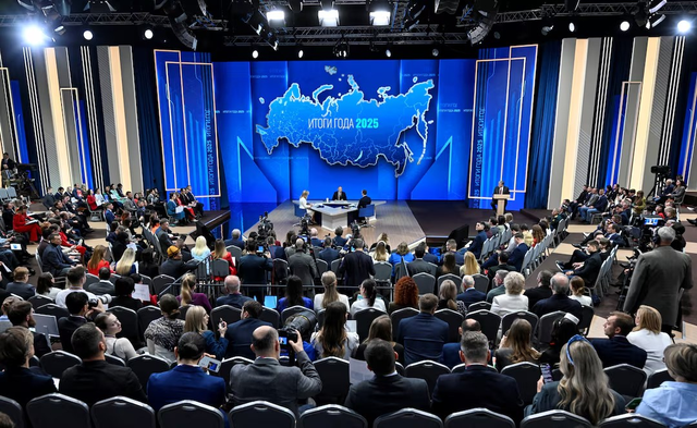 Ông Putin đối thoại trực tiếp với người dân Nga trong chương trình Tổng kết năm - Ảnh 1.