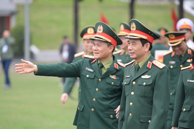 Đại tướng Phan Văn Giang, Bộ trưởng Bộ Quốc phòng gặp mặt, động viên CLB Thể Công - Viettel - Ảnh 5.