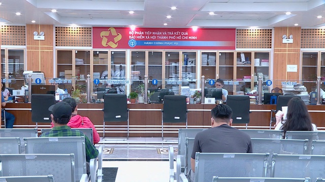 Áp dụng quy định mới về chậm đóng, trốn đóng BHXH và bảo hiểm thất nghiệp từ 30/11 - Ảnh 1.