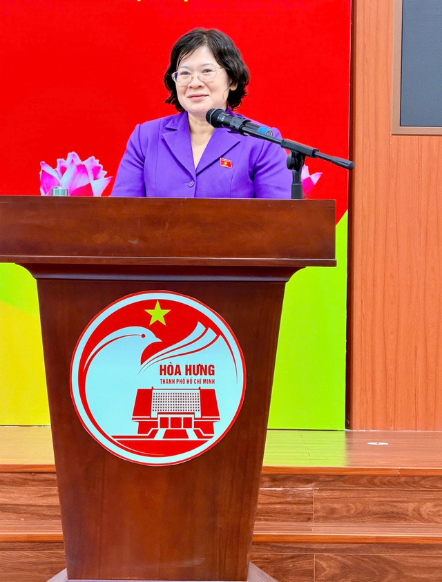 Đại biểu Quốc hội TP. Hồ Chí Minh lắng nghe kiến nghị cử tri 3 phường về chợ truyền thống và giao thông đô thị - Ảnh 1.