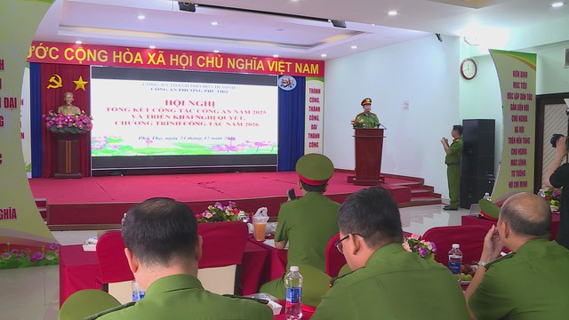 Hội nghị tổng kết công tác năm 2025 của Công an phường Phú Thọ- Ảnh 1.