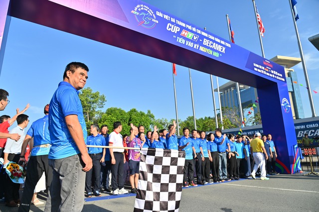 Giải việt dã TP. Hồ Chí Minh Cúp HTV - Becamex: Những bước chân tiến vào kỷ nguyên mới - Ảnh 2.